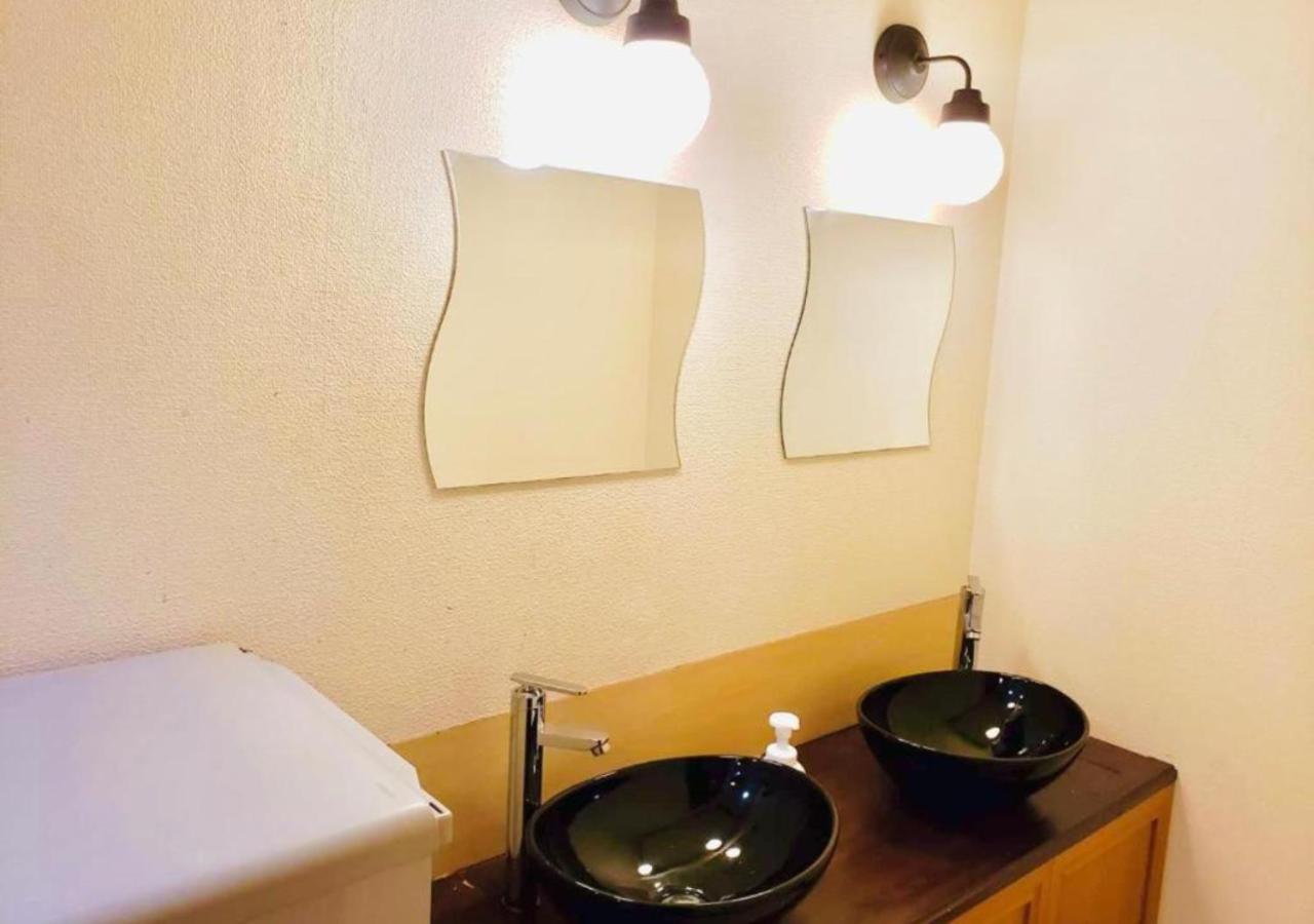 Santana Guest House Осака Екстер'єр фото